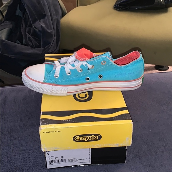 Kids Sneakers - Picture 1 of 3
